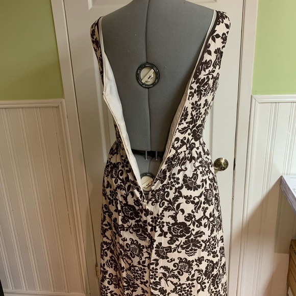 Suzi Chin A-line flora dress - Picture 3 of 6